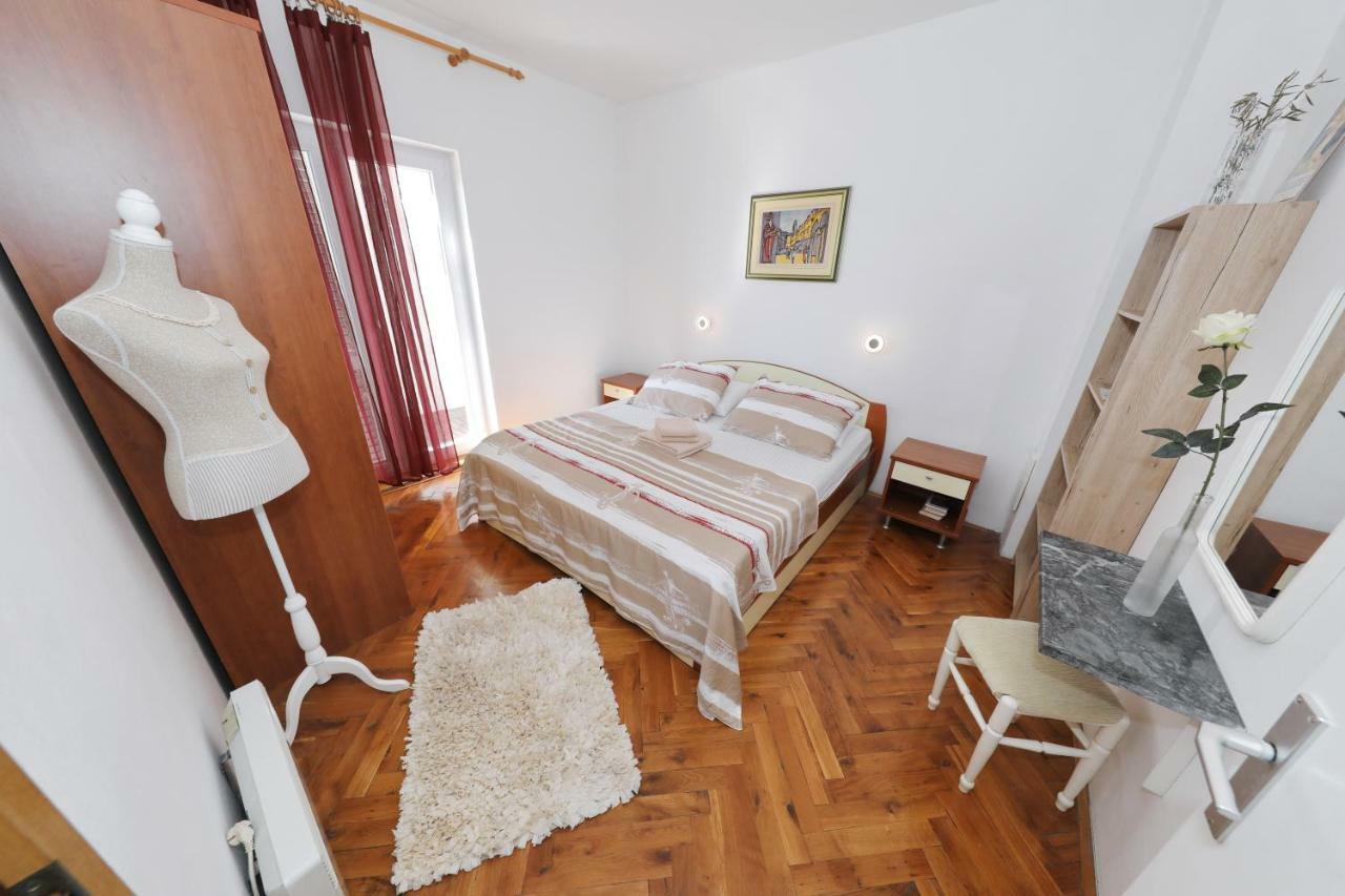Rooms & Apartments Soline Nuove Биоград-на-Мору Экстерьер фото