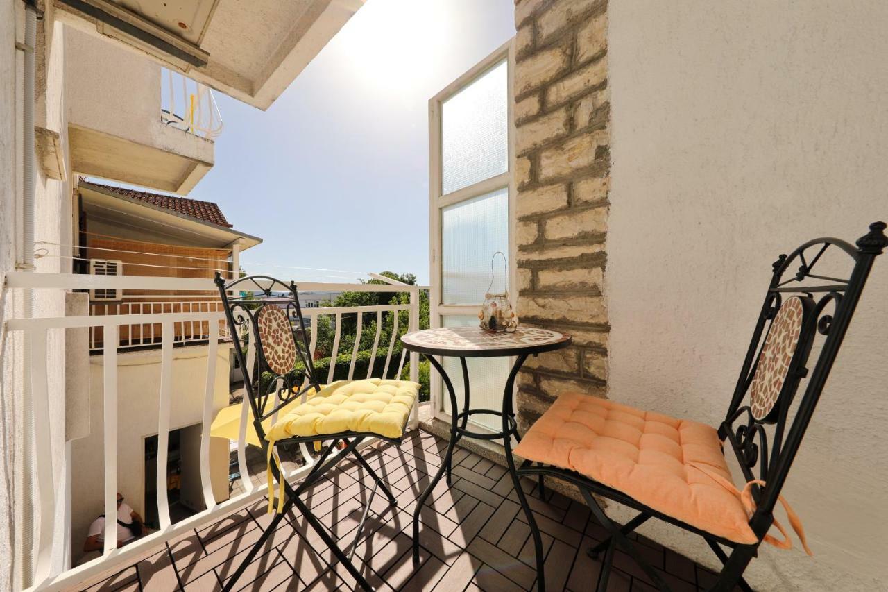 Rooms & Apartments Soline Nuove Биоград-на-Мору Экстерьер фото
